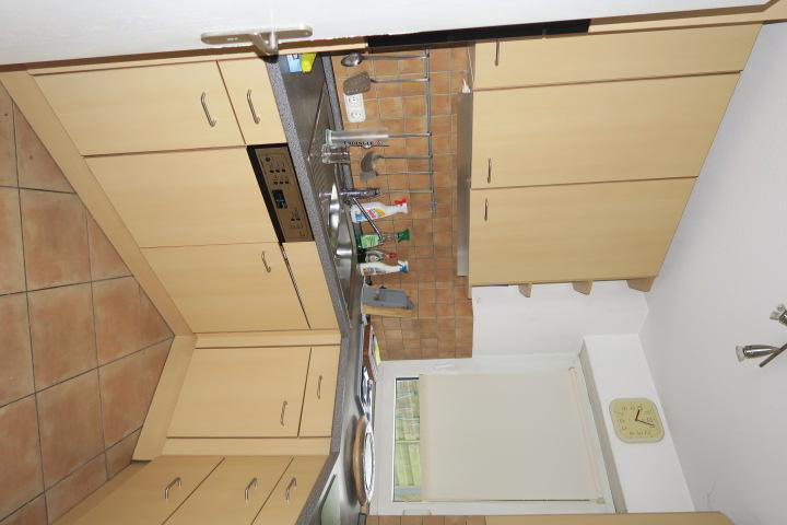 Foto 7 von 14 — Eigentumswohnung (3 bis 4 Zimmer), Kfz-Stellplatz (Tiefgarage)