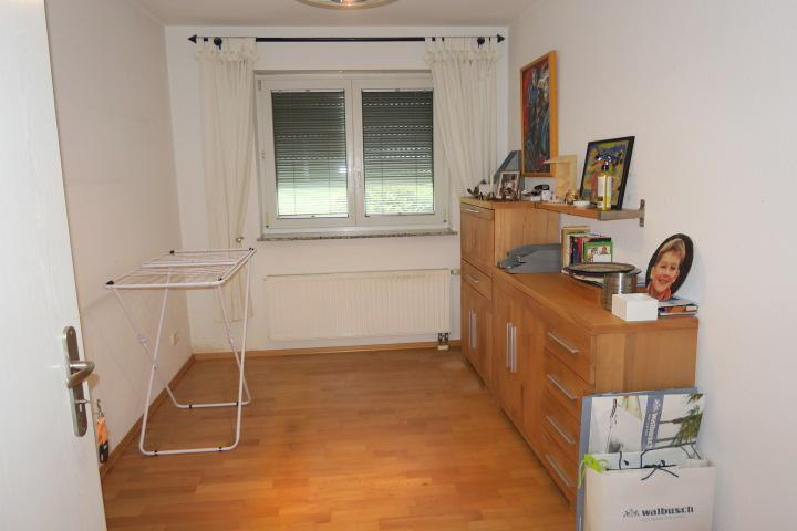 Foto 6 von 14 — Eigentumswohnung (3 bis 4 Zimmer), Kfz-Stellplatz (Tiefgarage)