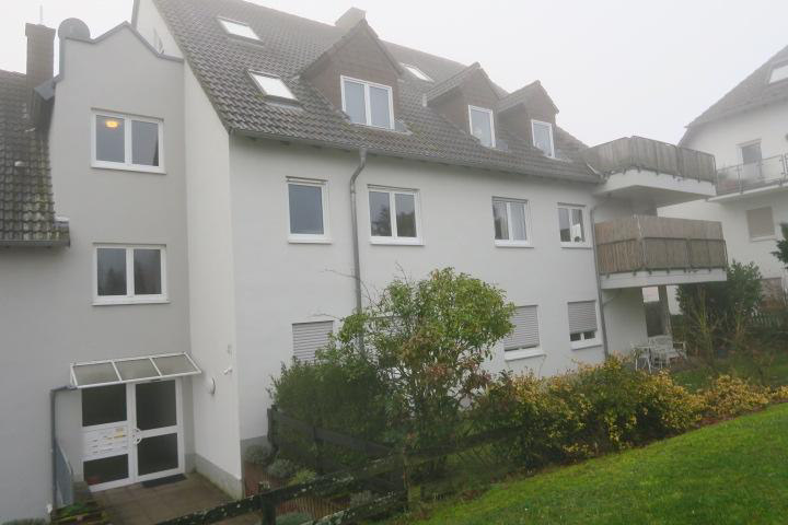 Foto 3 von 14 — Eigentumswohnung (3 bis 4 Zimmer), Kfz-Stellplatz (Tiefgarage)