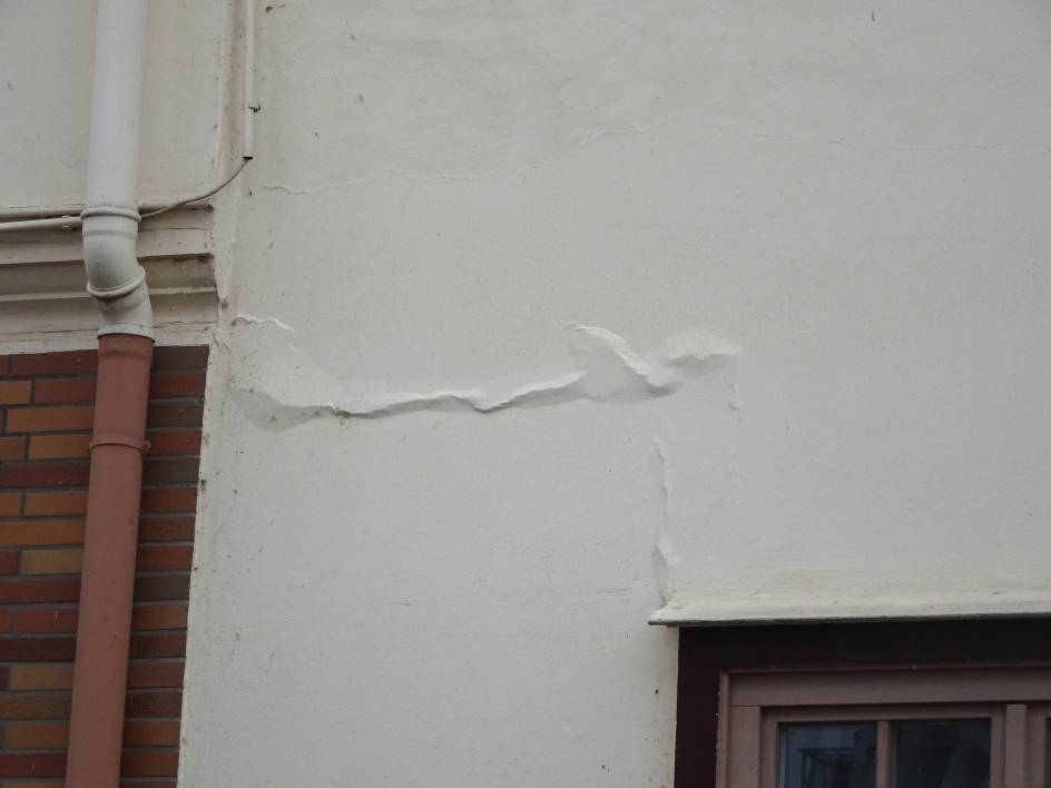 Foto 5 von 8 — Wohn-/Geschäftshaus, mit Innenhof und Schuppen