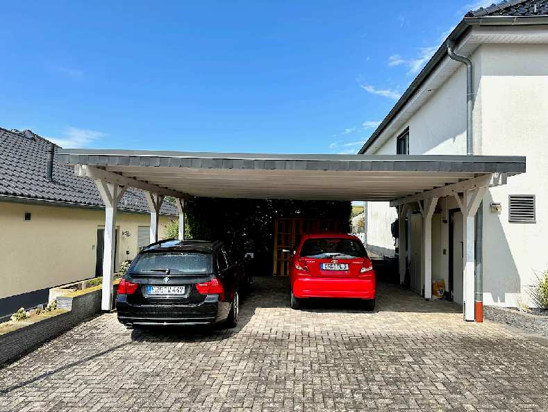 Foto 7 von 22 — Zweifamilienhaus