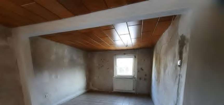 Foto 9 von 19 — Einfamilienhaus, mit Doppelgarage