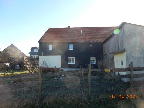 Foto 2 von 24 — Einfamilienhaus, landwirtschaftliche Gebäude