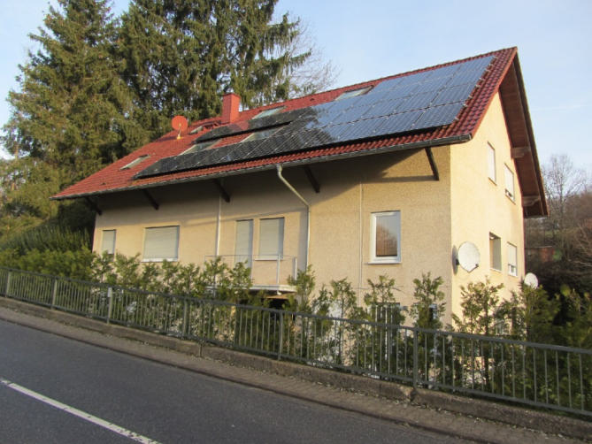 Foto 6 von 20 — Zweifamilienhaus