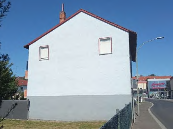 Foto 12 von 15 — Zweifamilienhaus