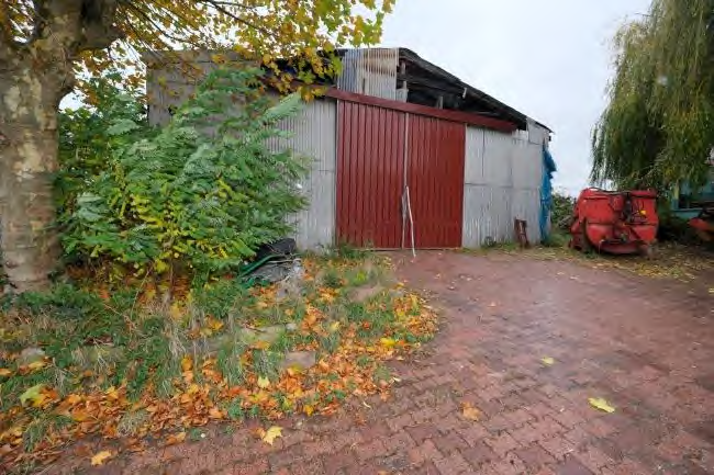 Foto 1 von 4 — land- und forstwirtschaftlich genutztes Grundstück