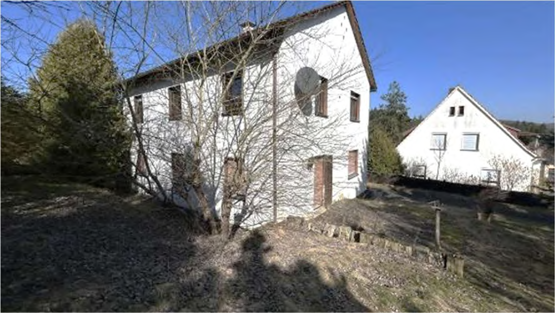 Foto 7 von 33 — Zweifamilienhaus