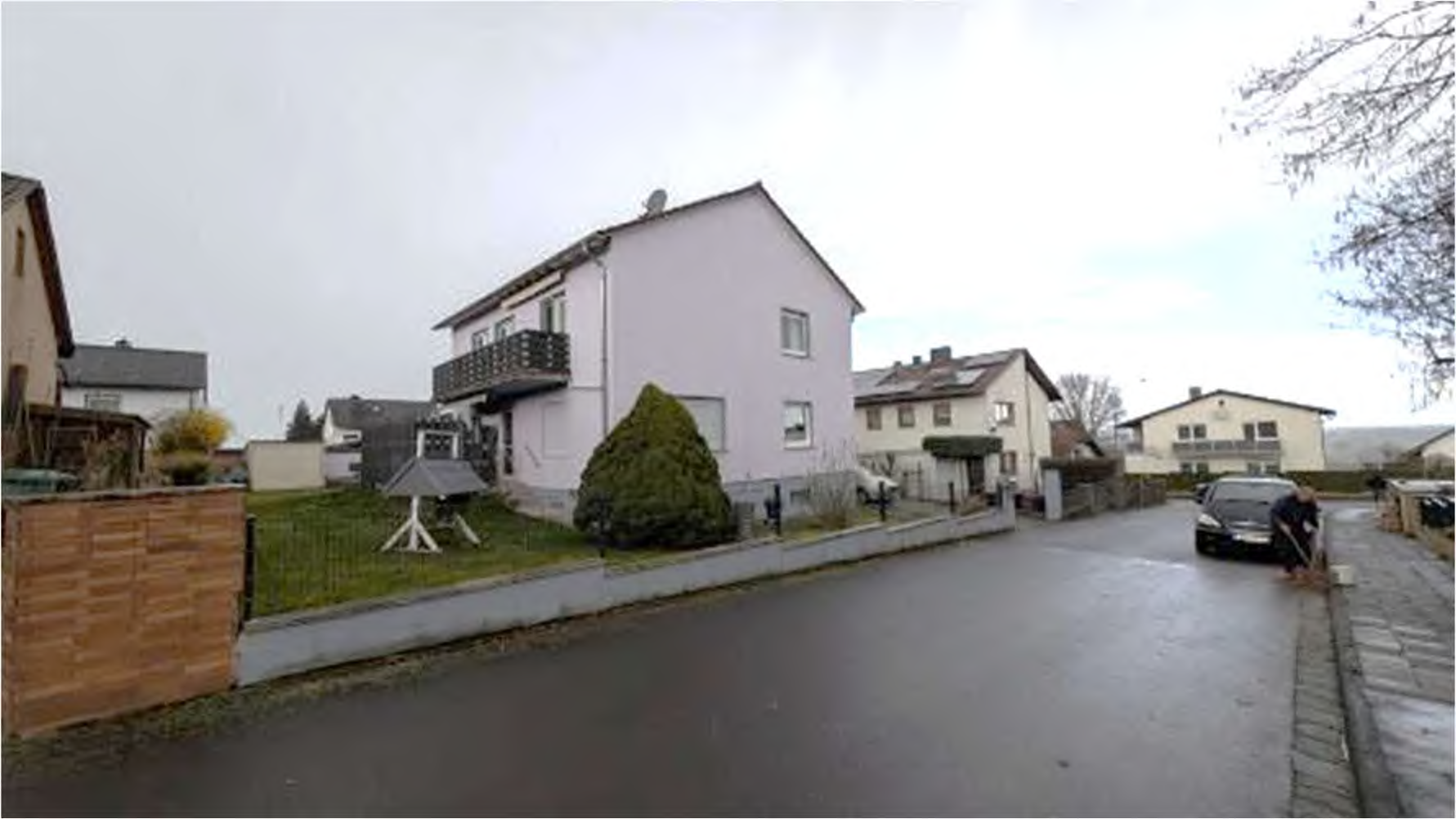 Foto 6 von 25 — Zweifamilienhaus