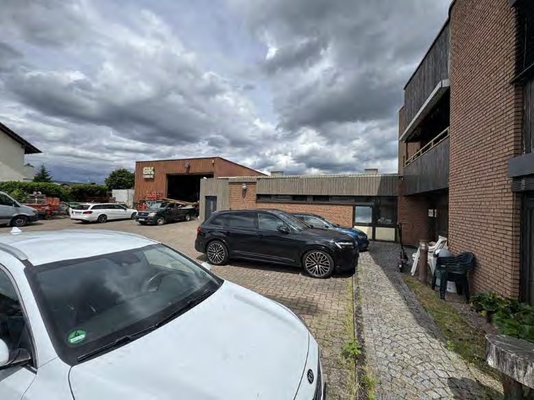 Foto 11 von 40 — Gewerbeeinheit (z.B. Laden, Büro)