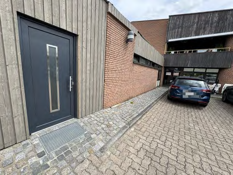 Foto 7 von 40 — Gewerbeeinheit (z.B. Laden, Büro)
