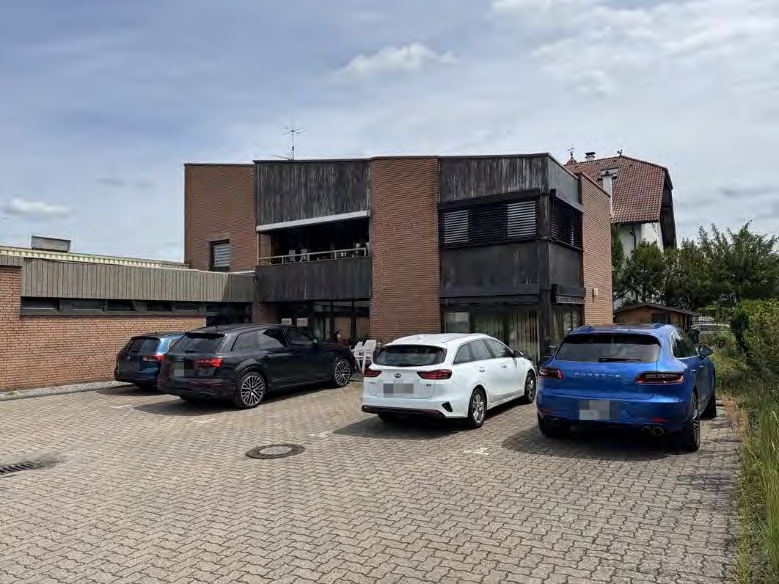 Foto 6 von 40 — Gewerbeeinheit (z.B. Laden, Büro)