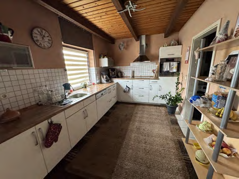 Foto 24 von 40 — Gewerbeeinheit (z.B. Laden, Büro)